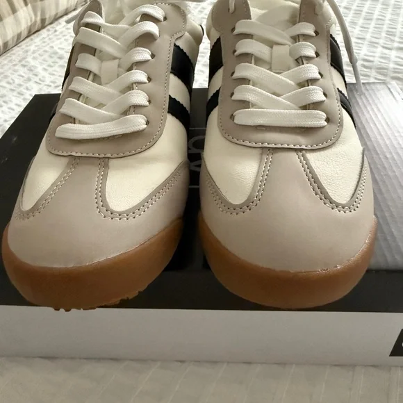 Dolce Vita White and Black Sneakers Retro Style - Picture 7 of 10